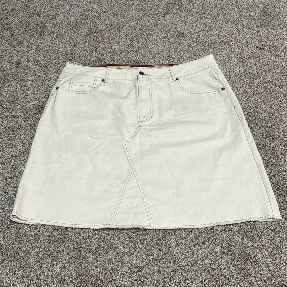 FRYE AND CO. Women's Denim Mini Skirt Size 16 In Ecru Wash